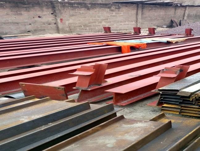 Atelier de montage et de fabrication — vue 6