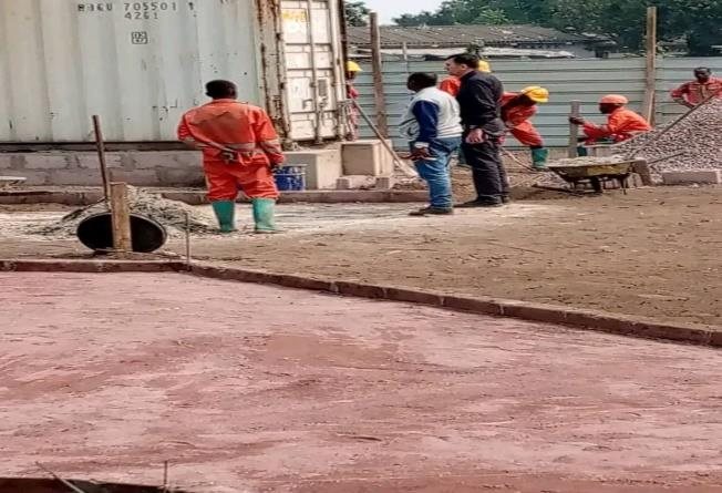 Sept chantiers de construction